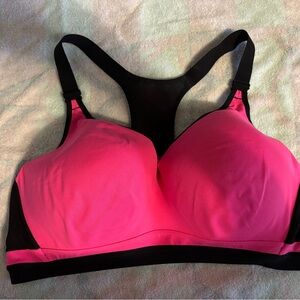Victoria sport Racerback Sports Bra